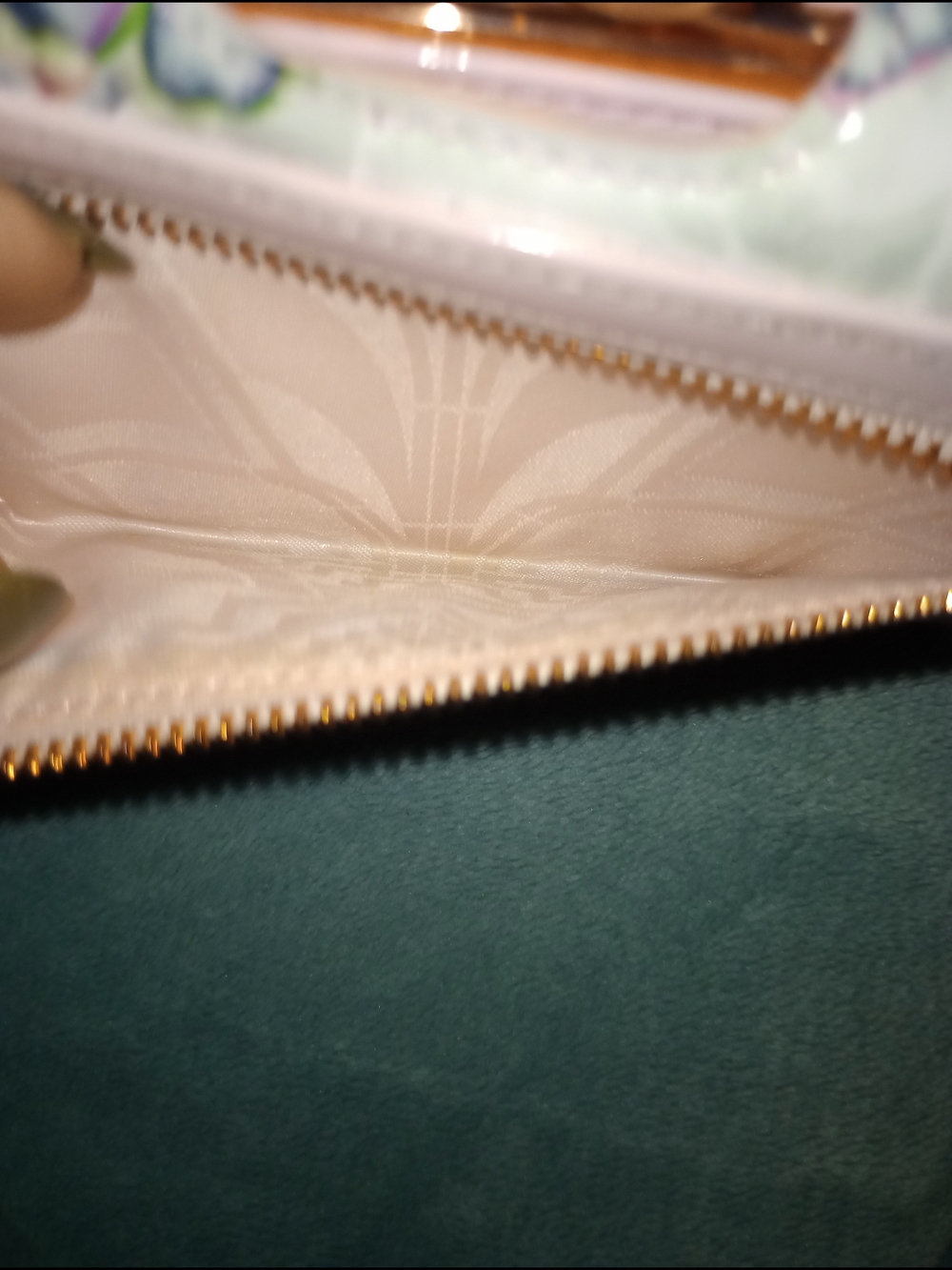 Ted Baker Marietta Floral Kisslock Wallet - Picture 12 of 13